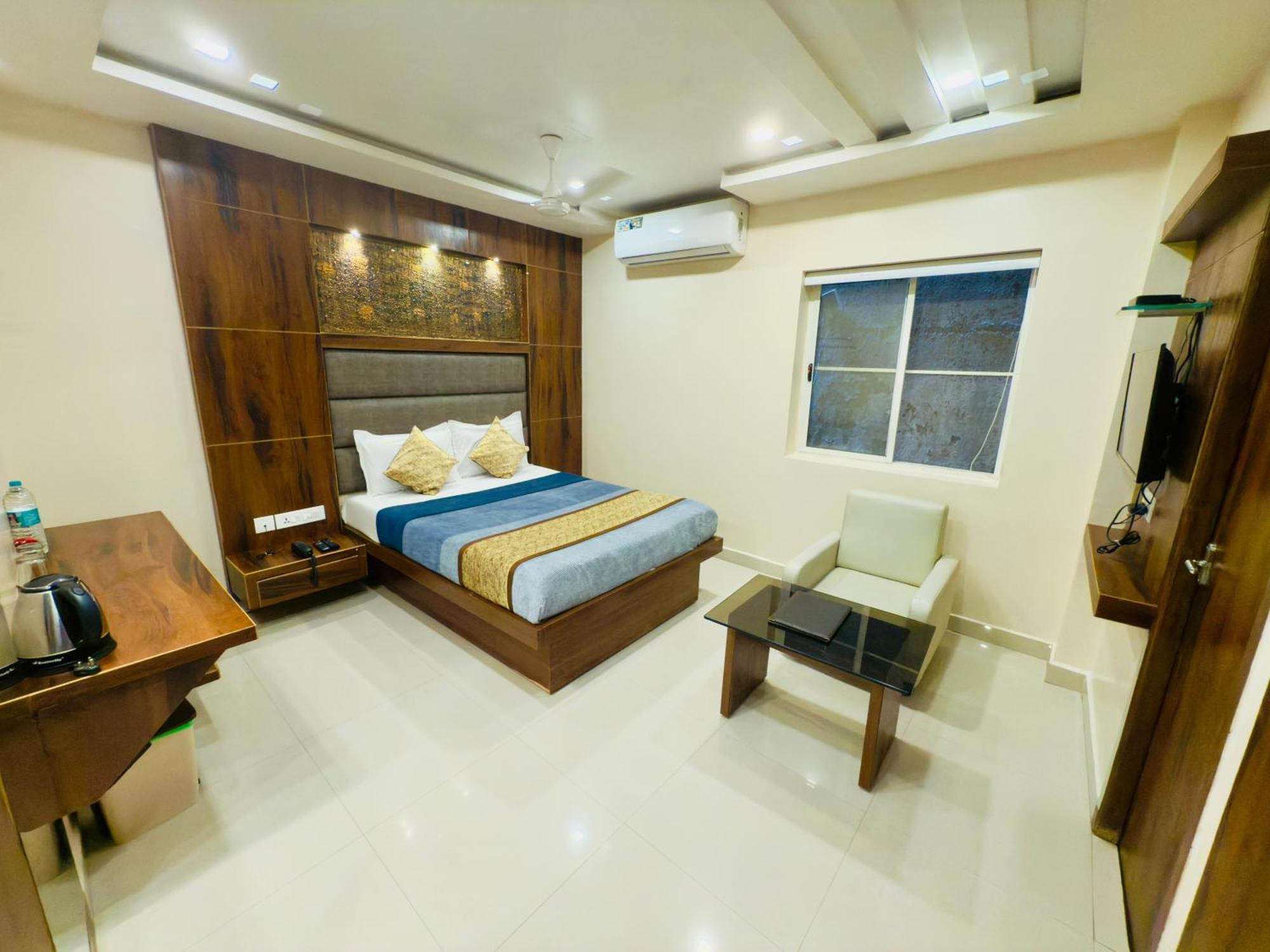 The Hydel Park - Business Class Hotel - Near Central Railway Station Chennai Exterior foto
