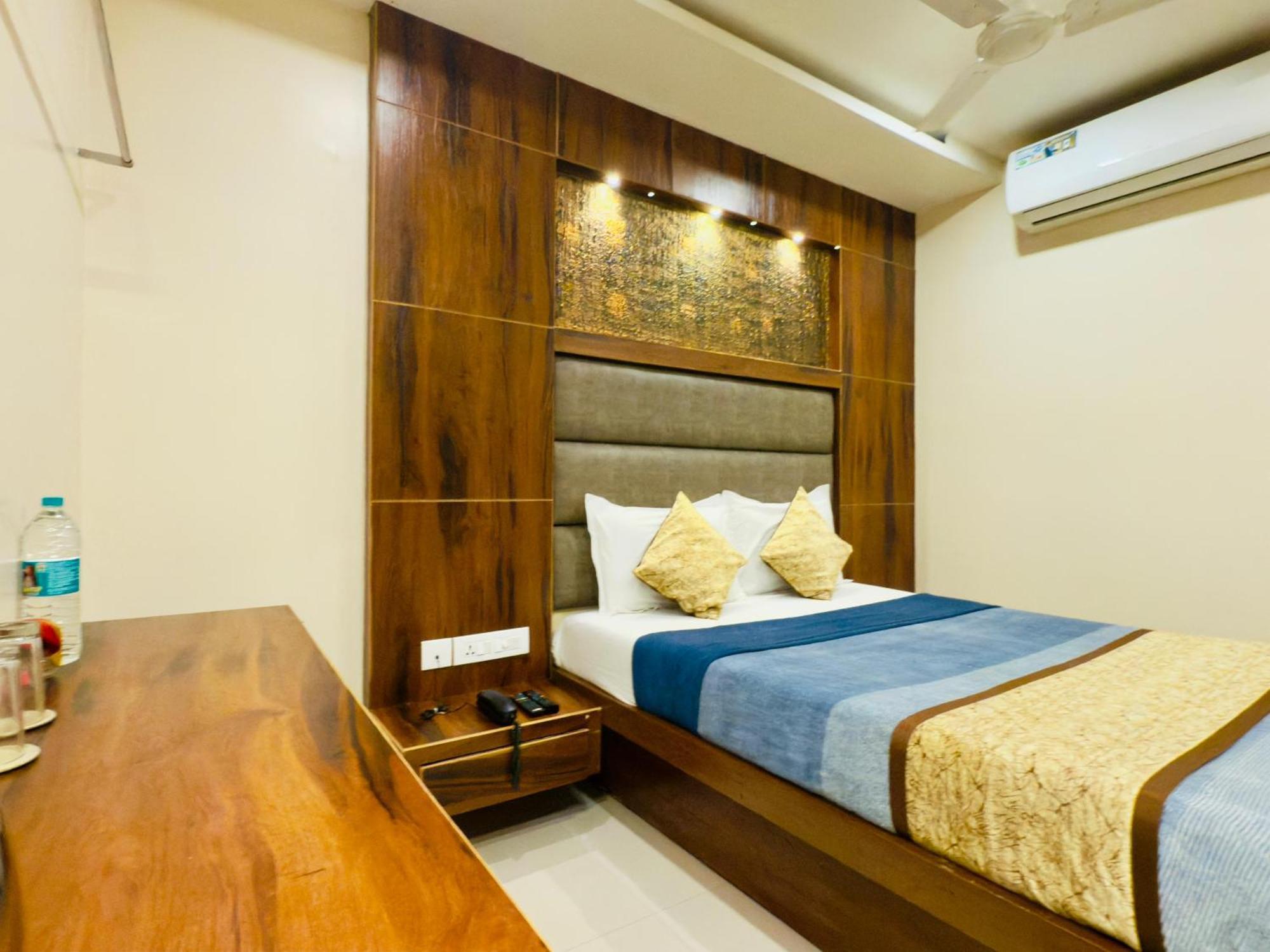 The Hydel Park - Business Class Hotel - Near Central Railway Station Chennai Exterior foto