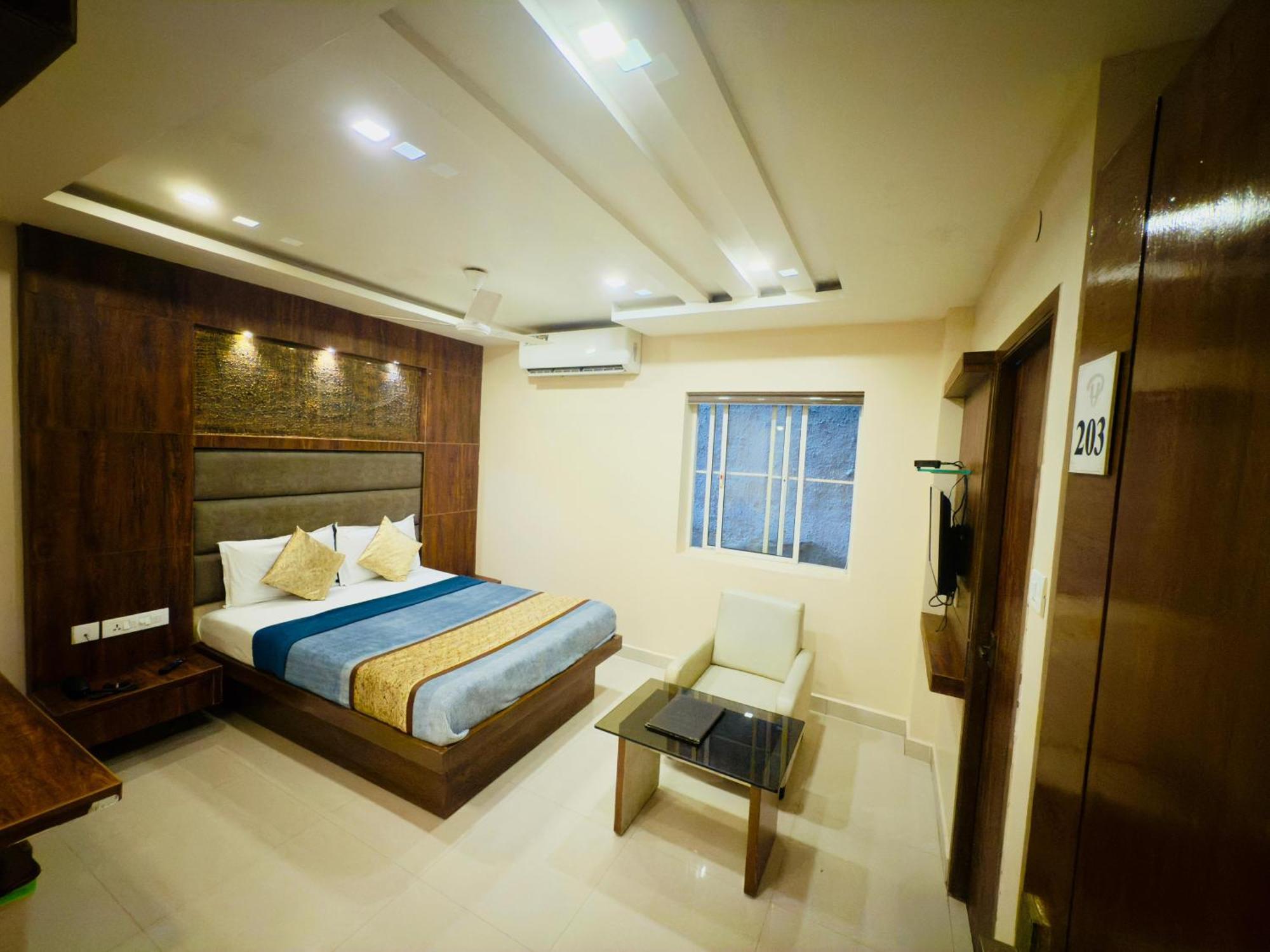 The Hydel Park - Business Class Hotel - Near Central Railway Station Chennai Exterior foto